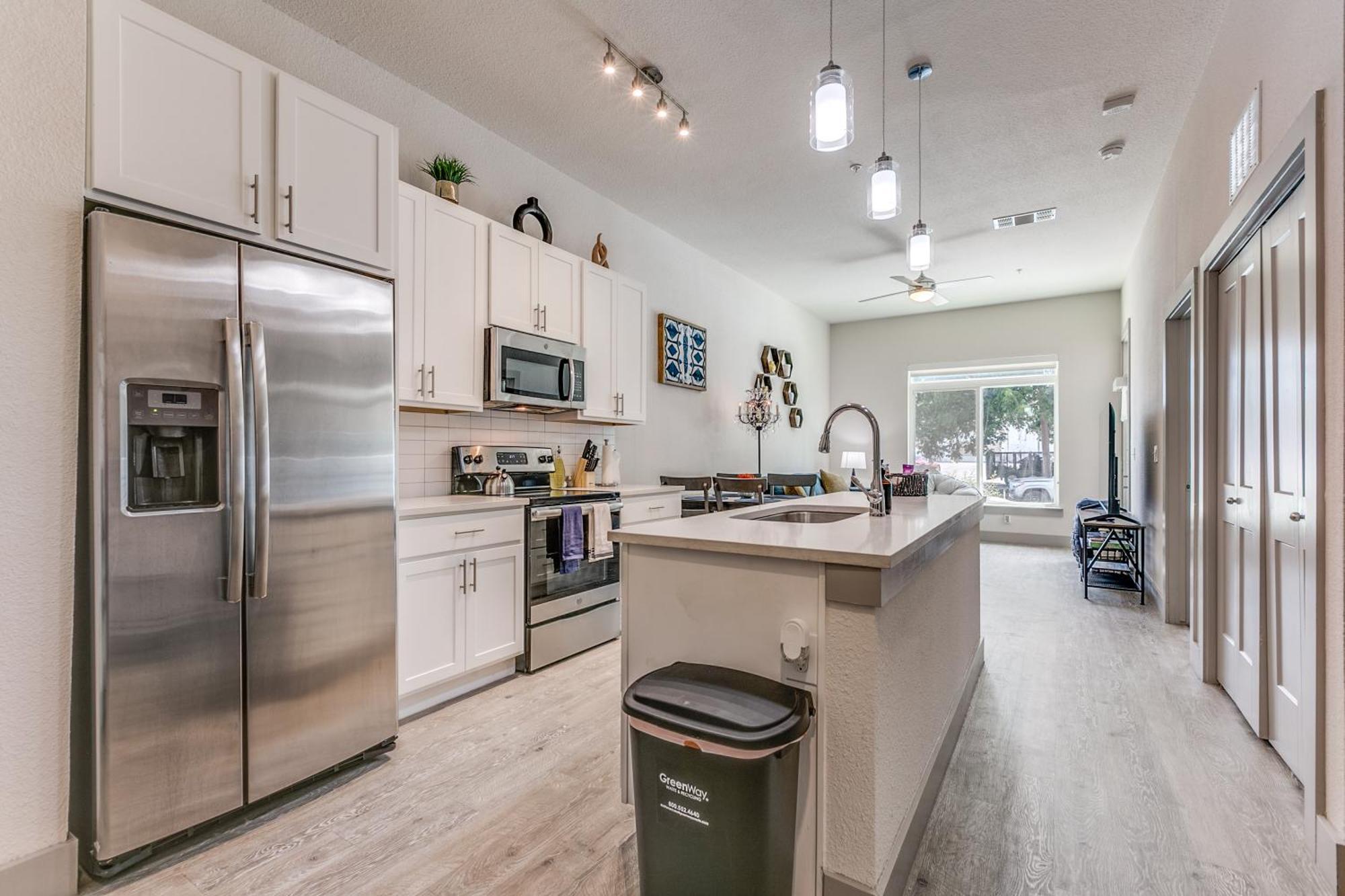 Lush Downtown Condo On Riverwalk W King Ste, Free Parking, Pet Friendly, Centrally Located On Riverwalk San Antonio Esterno foto